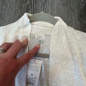 BRAND NEW W/TAGS
